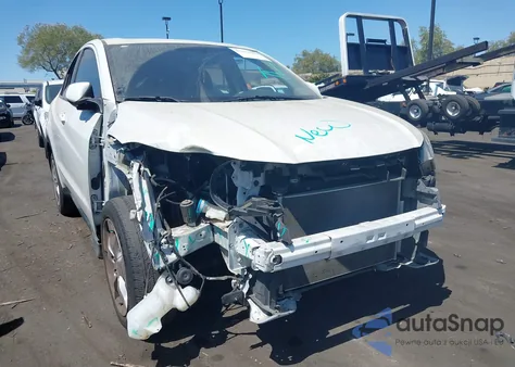 2018 Honda Hr-V Lx z USA, uszkodzony, nr VIN 3CZRU5H35JM723827